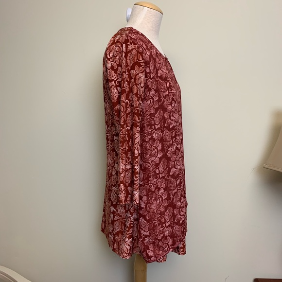 New Directions top. Size M - Picture 3 of 6